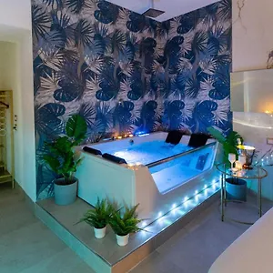  Guest house Mazzini Luxury Jacuzzy Italy